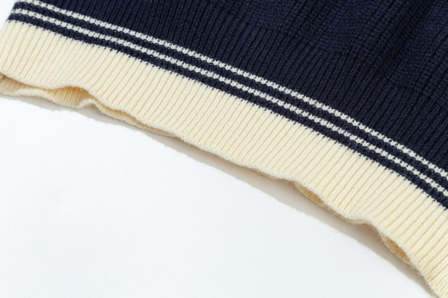 Ami  Knitted sweater