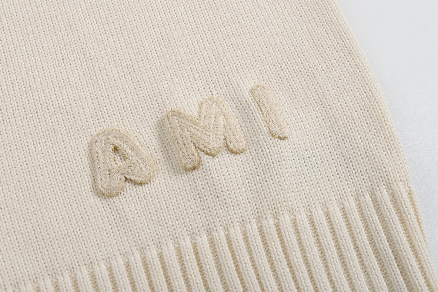 AMI PARIS Cotton and wool sweater