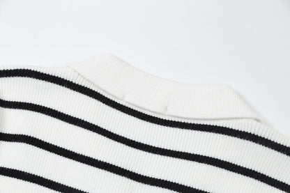 AMI PARIS Cotton and wool striped sweater